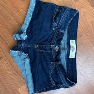 great condition hollister jean short